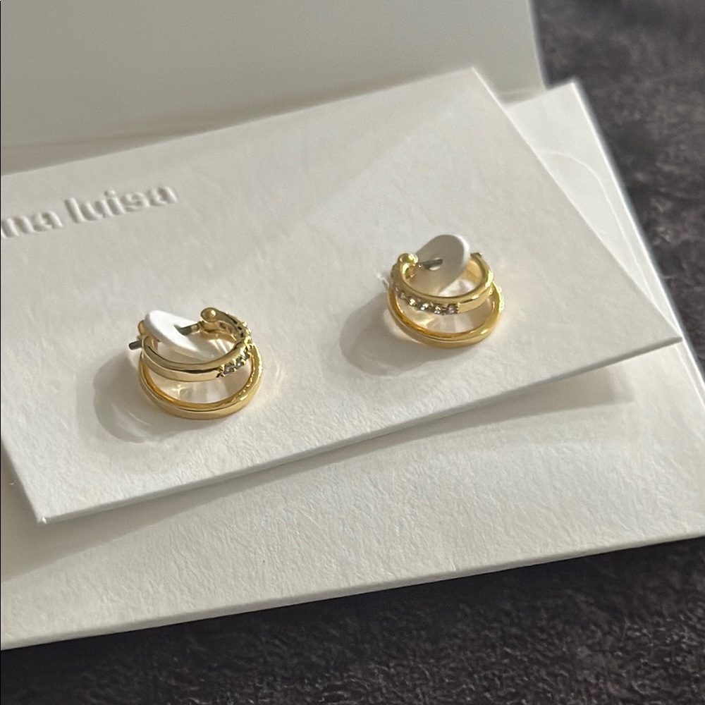 Ana Luisa Toda Mini Earrings - Picture 4 of 11